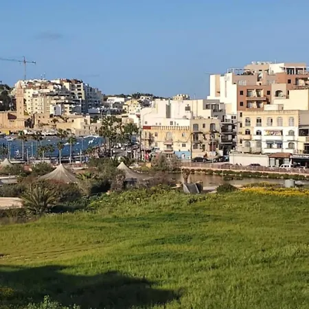 Quiet Comfortable Ac Single Bed Guest house Marsaskala